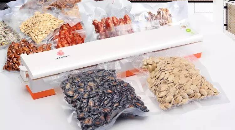 健身教练_顿健身_健身器材