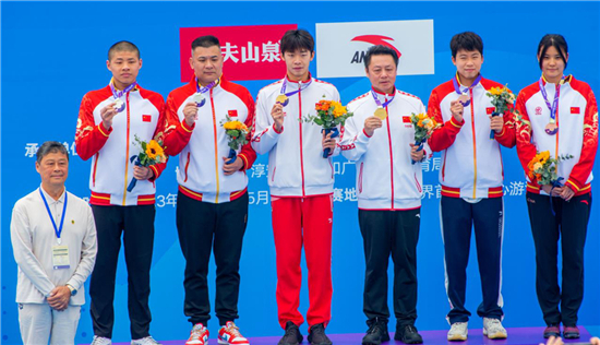 马拉松游泳冠军_马拉松游泳冠军是谁_马拉松游泳冠军巴黎