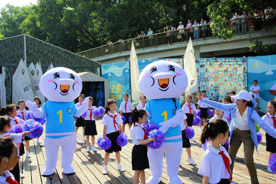南京水上运动学校毕业去向_南京市水上运动学校是什么级别_南京市水上运动学校
