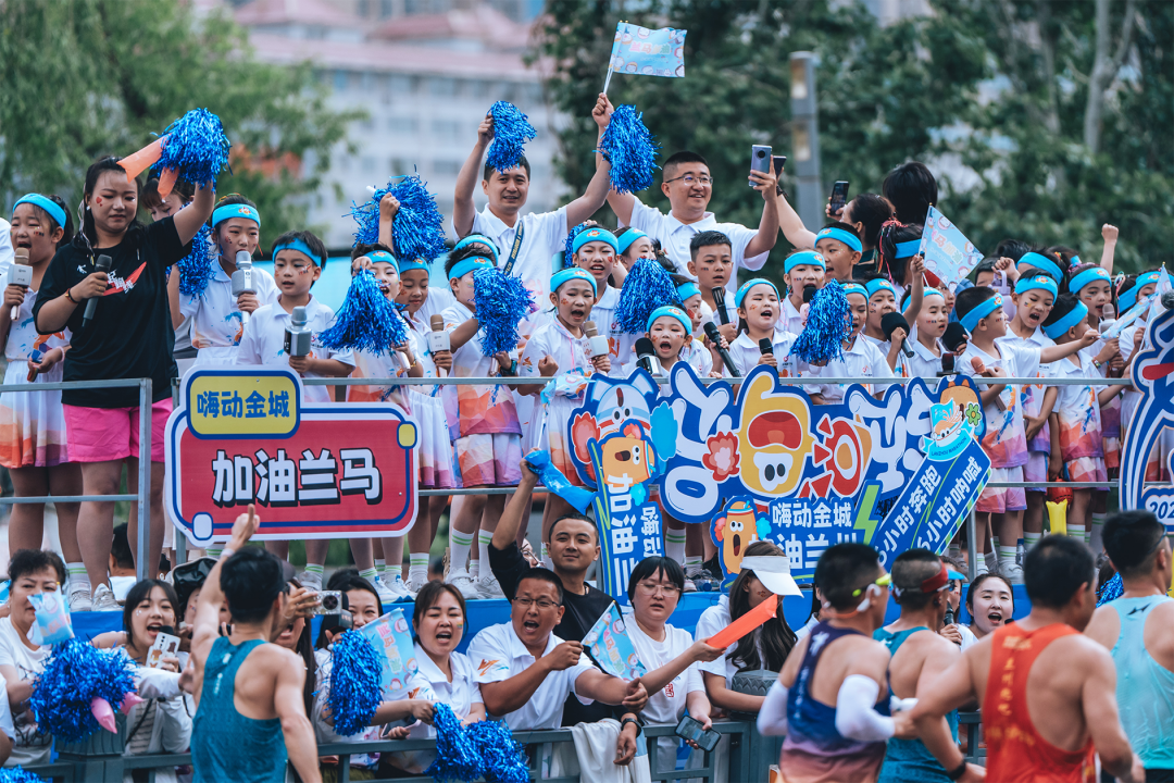 2025兰州马拉松新闻发布会盛大举行，赛事升级领嗨员应援模式全面启动